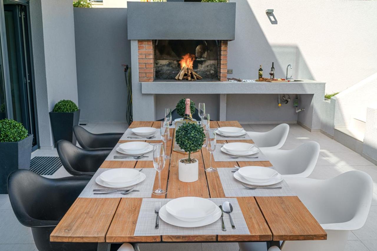 Villa Gray Tribalj Exteriér fotografie