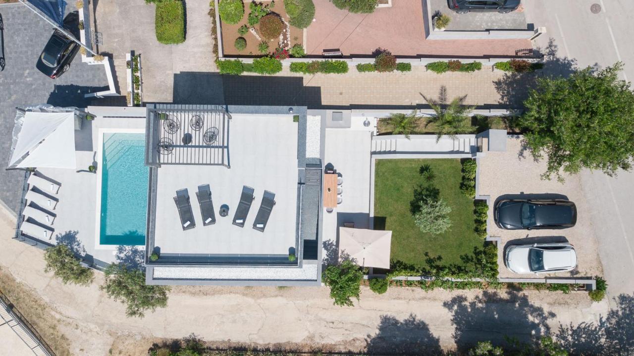 Villa Gray Tribalj Exteriér fotografie