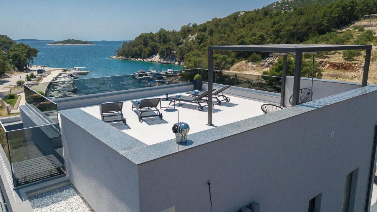 Villa Gray Tribalj Exteriér fotografie